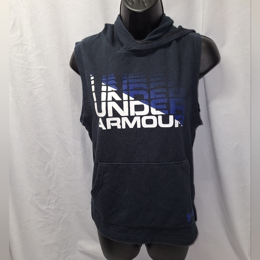 Under armour sleeveless hoodie with full kangaroo pocket size youth large.
